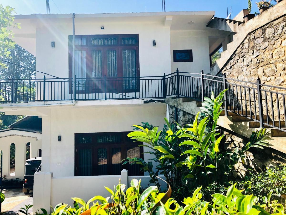 Relax Inn 埃拉 外观 照片