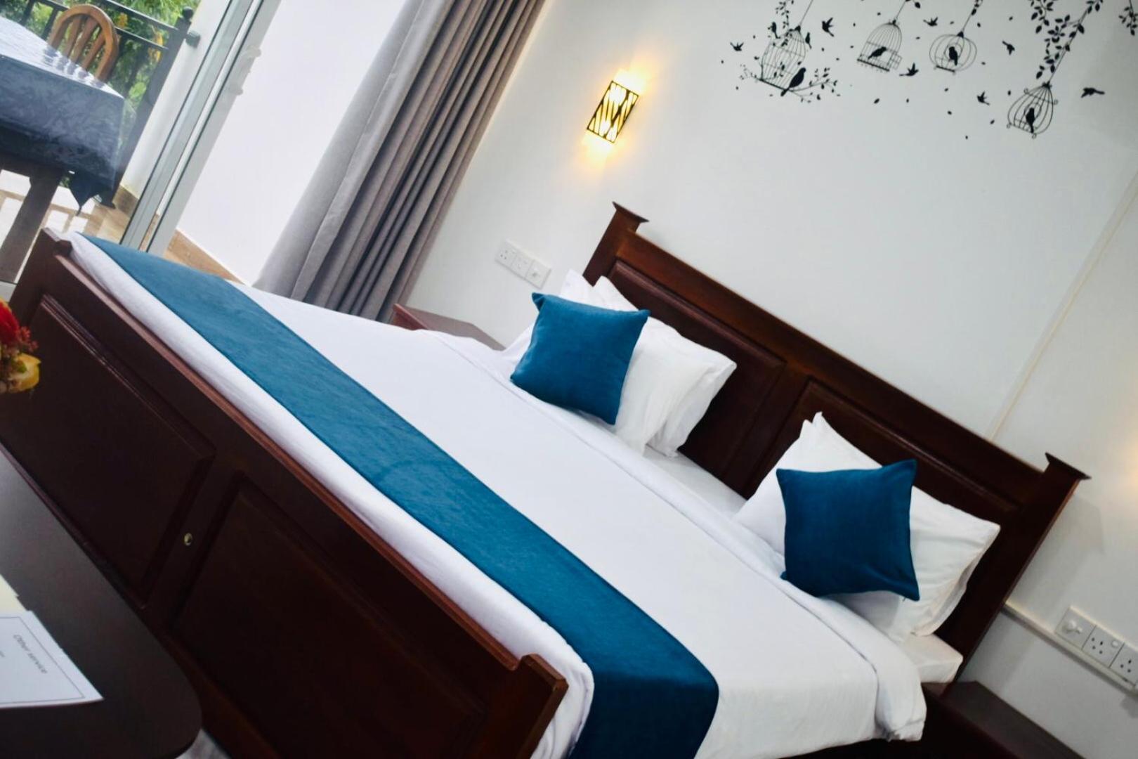 Relax Inn 埃拉 外观 照片