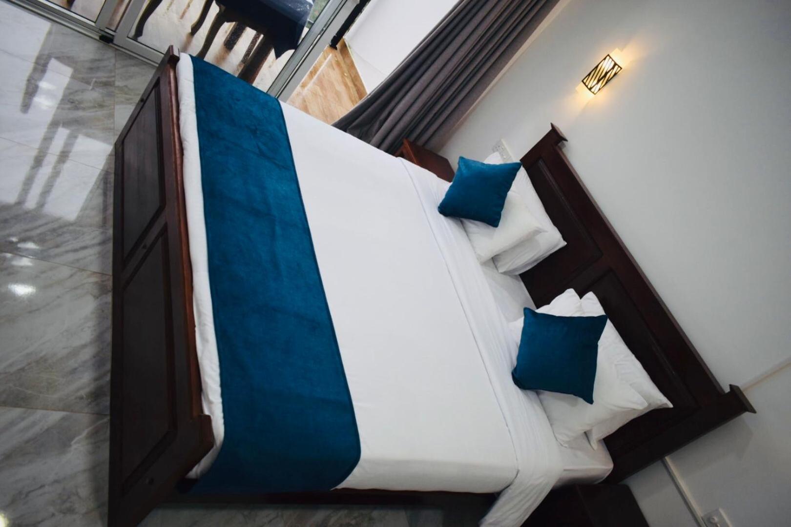 Relax Inn 埃拉 外观 照片