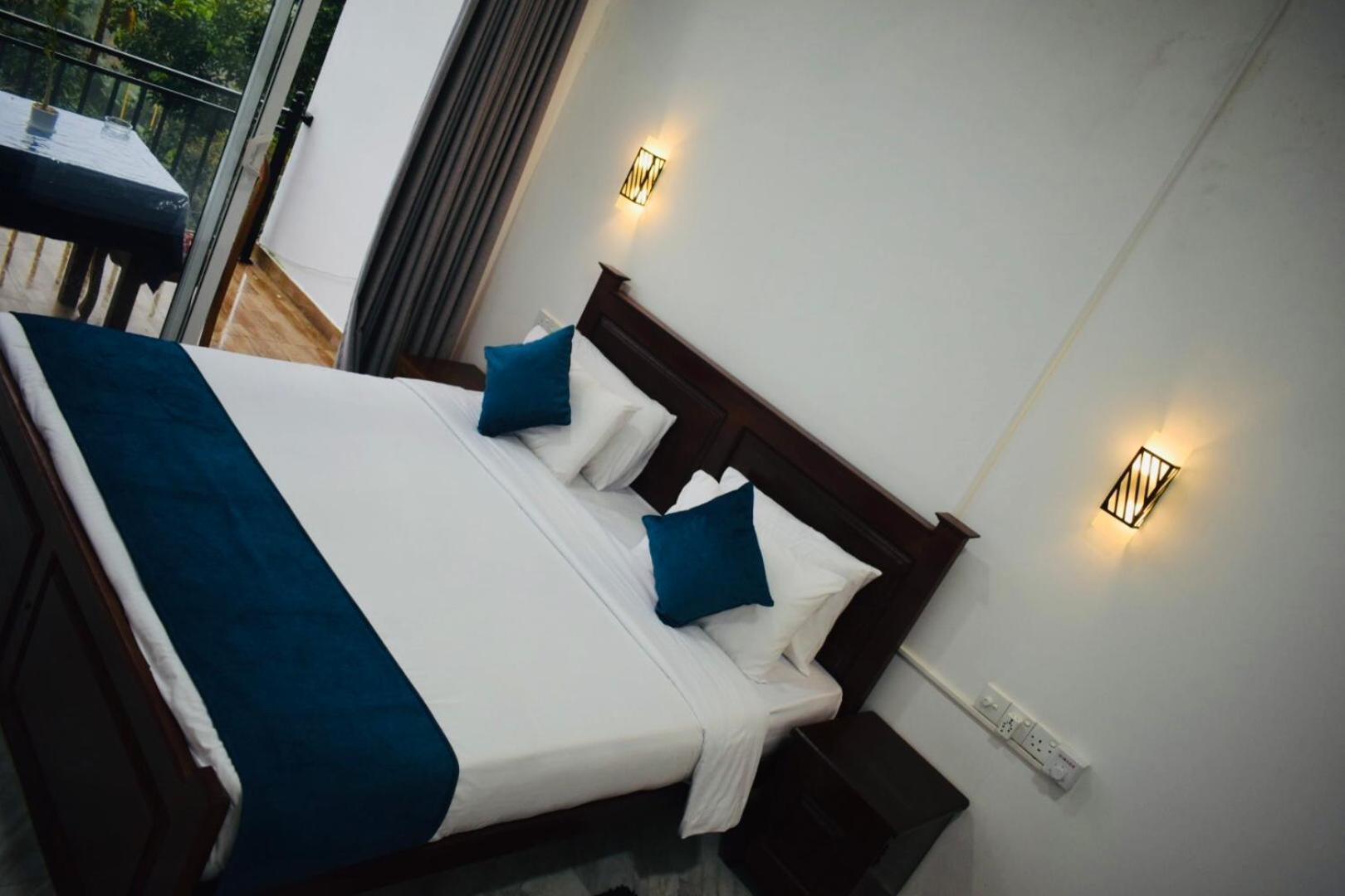 Relax Inn 埃拉 外观 照片