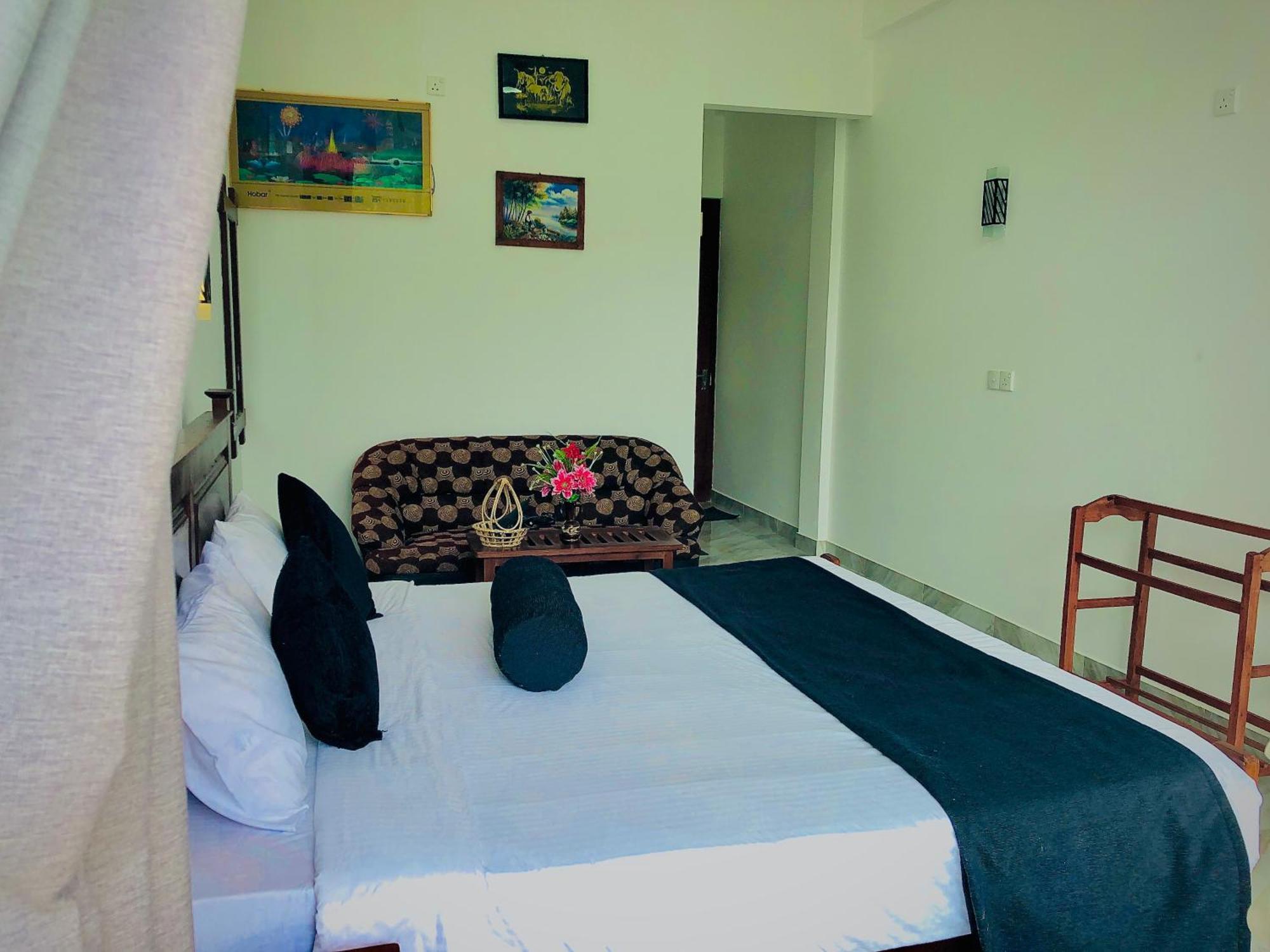Relax Inn 埃拉 外观 照片